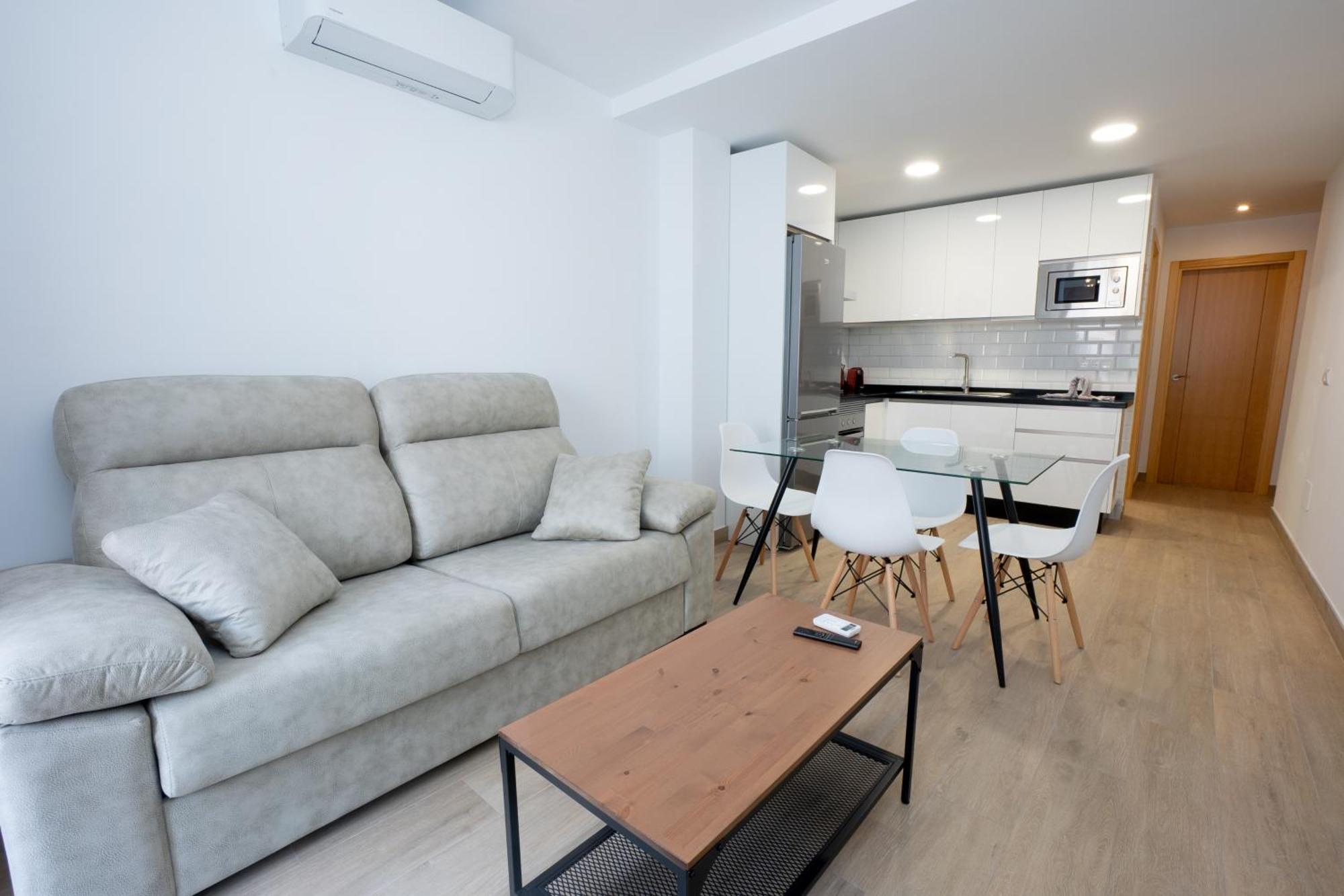 A&F Apartments Nerja Bagian luar foto